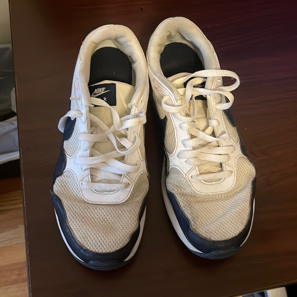NAVY BLUE AND WHITE MENS AIRMAX